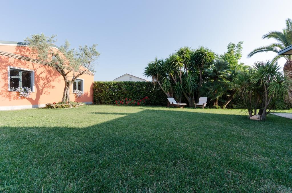 Hotel Borgo Dragani Ortona Exterior foto